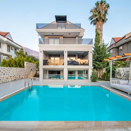 Luna Fethiye